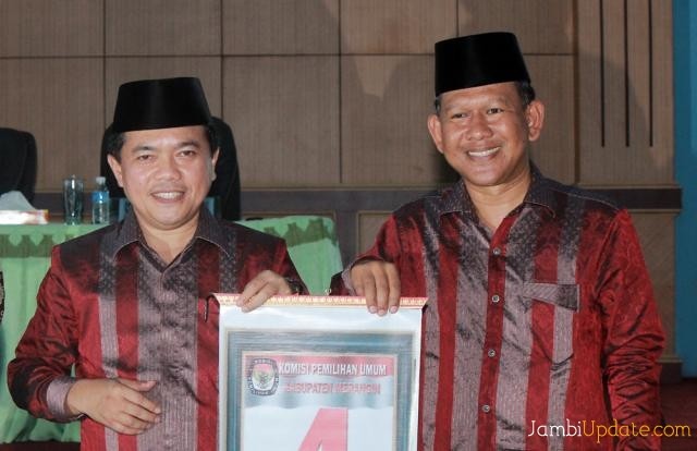 Haris dan Khafied Moein