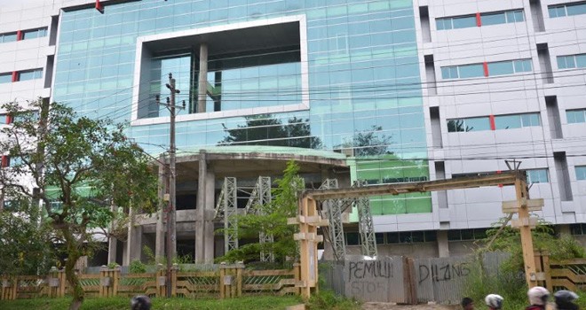 Kondisi gedung VIP RSRM belum selesai dibangun.