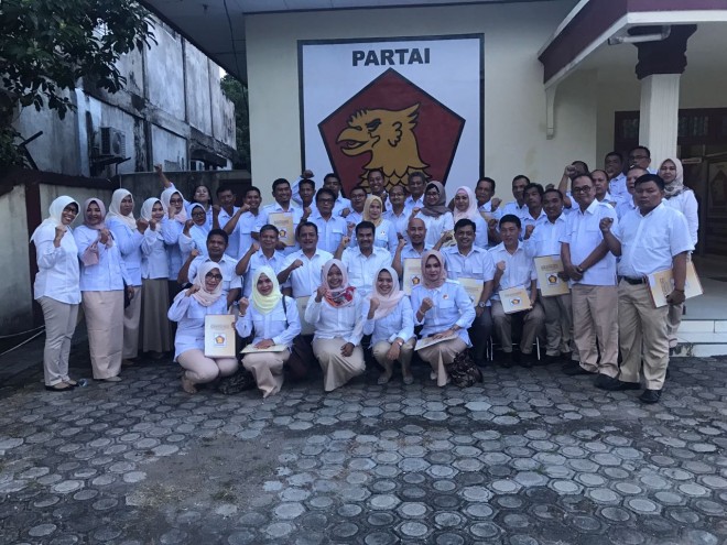 Surat Keputusan (SK) pengurus DPD Gerindra Provinsi Jambi.