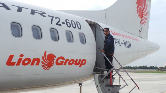 H Bakri saat di Bandara Kerinci.