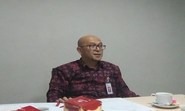 Endang Nuryadin,  Kepala Kantor OJK Provinsi Jambi.