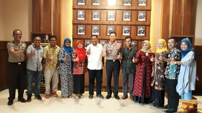 Foto bersama dengan Kapolda Jambi. 