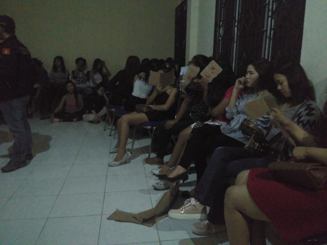 Puluhan remaja terjaring razia, Jumat (24/11).
