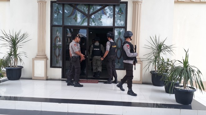 Pengamanan di Polda Jambi. 