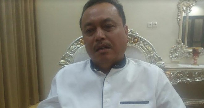 Ketua DPRD Provinsi Jambi, Cornelis Buston.
