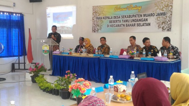 Hadiri Rakor Kades se Kabupaten Muarojambi.