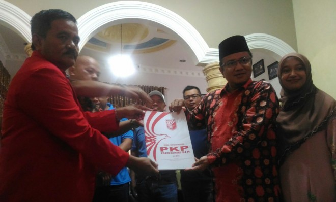 PKPI Resmi Serahkan Surat Untuk Fasha-Maulana.