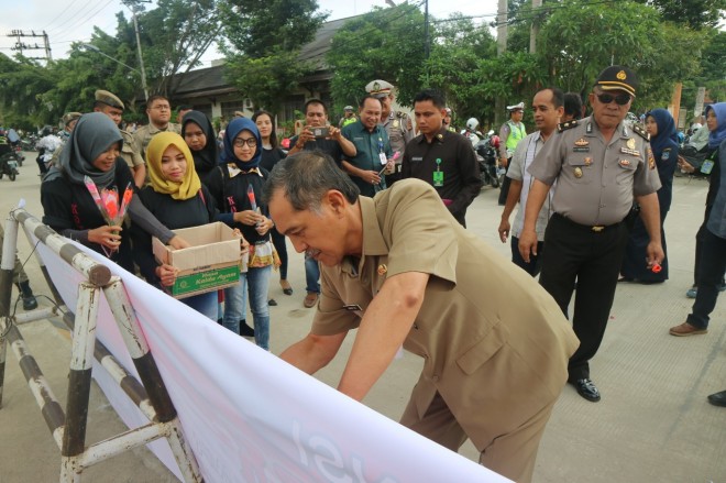 Pejabatpun Kompak Tandatangani Dukungan.