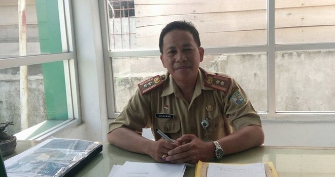 Sekretaris Lurah Simpang IV Sipin, Sulaiman.