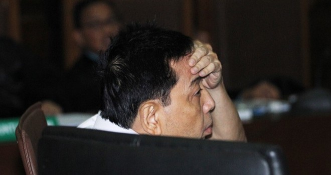 Setya Novanto saat duduk di kursi pesakitan dalam sidang perkara kasus dugaan korupsi e-KTP yang melilitnya, di PN Tipikor Jakarta (Dery Ridwansyah/JawaPos.com)