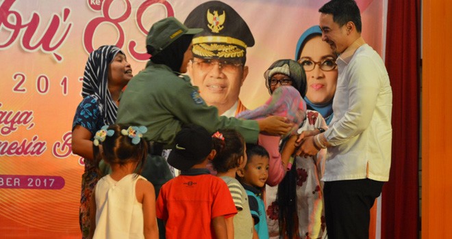 Gubernur Zola pada acara Puncak Peringatan Hari Ibu Ke-89 Tahun 2017.