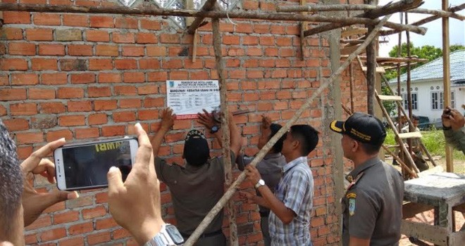 Masjid Ahamdiyah di Kenali Asam Bawah Disegel Satpol PP.