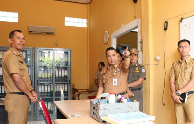 Sekretaris Daerah Merangin Sidak Dihari Pertama Masuk Kerja Paska Libur Natal dan Tahun Baru.