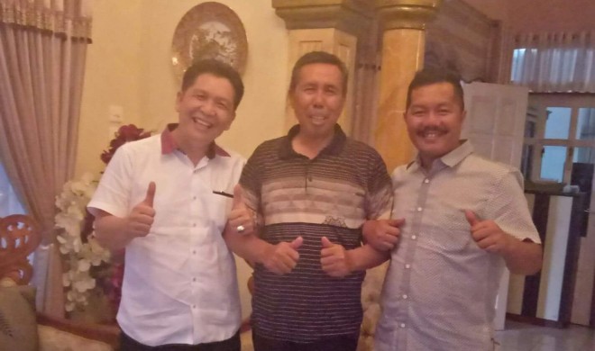 Garap Dukungan Hilir, Monadi-Edison Sowan ke Mantan Sekda Kerinci.