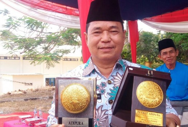 Sekretaris Daerah Sibawaihi saat acara arak-arakan Piala Adipura 2017 beberapa waktu lalu. 