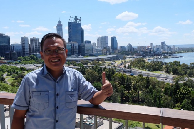 Pirma Satria, M.Pd (Pemimpin Redaksi Harian Pagi Jambi Ekspres)