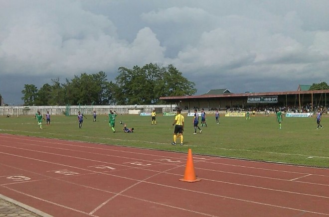 Pertandingan gubernur cup Jambi antara Kota Jambi kontra Tanjab Barat