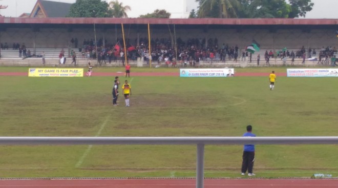 Laga PS Kota Jambi melawan PS Kota Bungo. 