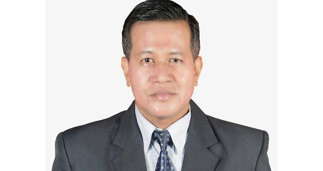 Ketua Panitia Muchtar.