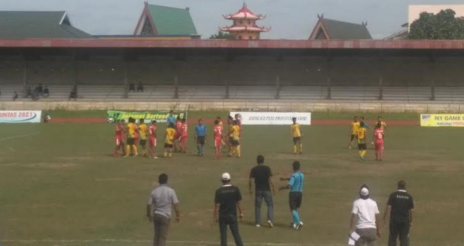 Laga Gubernur Cup PS Bungo menhadapi PS Tanjabbar.