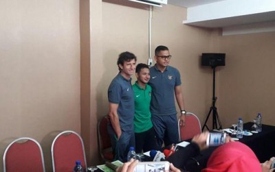 Luis Milla senang memimpin Indonesia menghadapi Islandia dalam laga uji coba (Indra Eka/JawaPos.com)