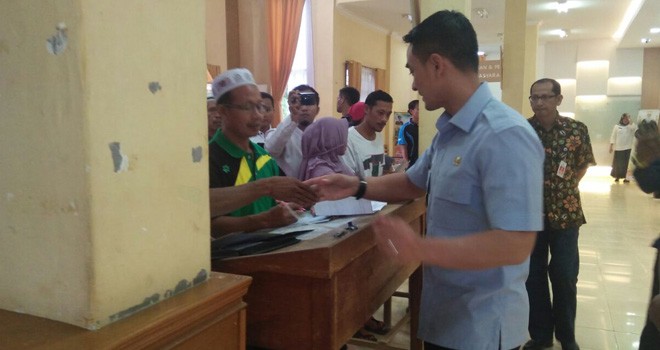 Gubernur Zola Sidak Pelayanan Samsat Kabupaten Bungo.