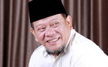 La Nyalla Mattalitti (dok)