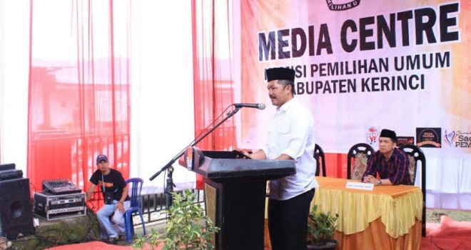 Calon Bupati Kerinci, Monadi.