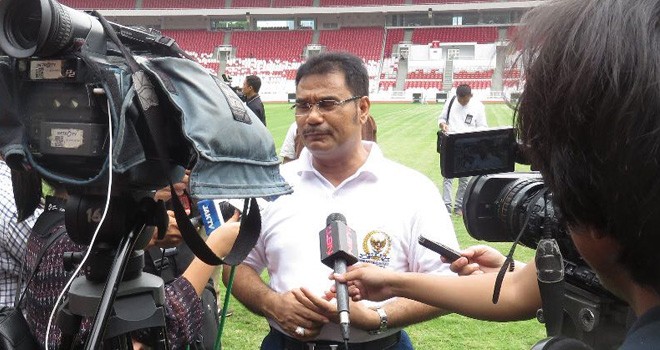Pimpinan Komisi X DPR RI, Sutan Adil Hendra ketika mengunjungi gelora Bung Karno memantau persiapan Asian Games 2018. 