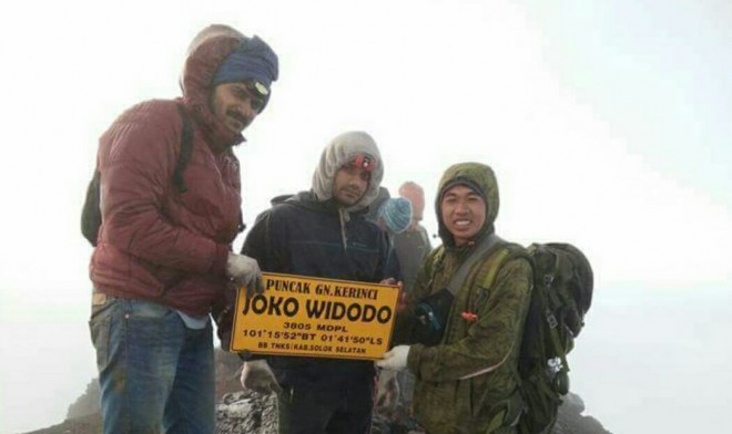 Puncak Gunung Kerinci (GNK).