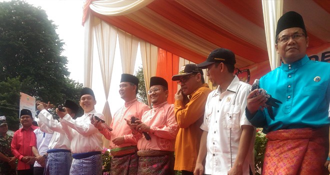 Deklarasi kampanye damai dan pawai Pilkada yang digelar di Tugu Keris Siginjai (18/2).