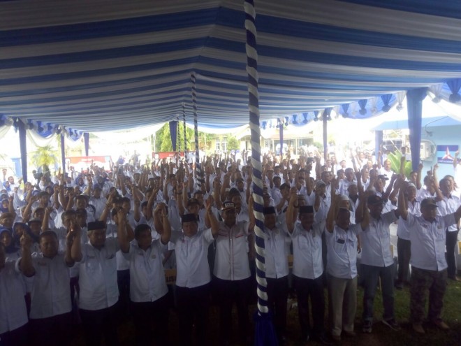 Pengukuhkan Tim Koalisi, dilokasi Taman Indah Lestari, Talang Kawo, Bangko.