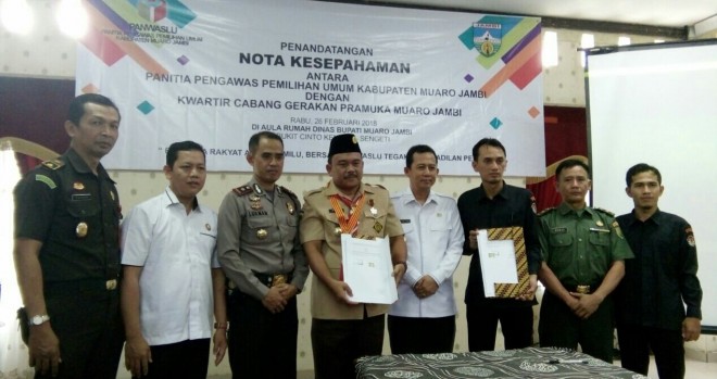 Wabup BBS Hadiri Acara MoU Pengawasan Pemilu Muaro Jambi