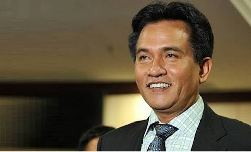 Pengacara dan tokoh politik kondang Yusril Ihza Mahendra.