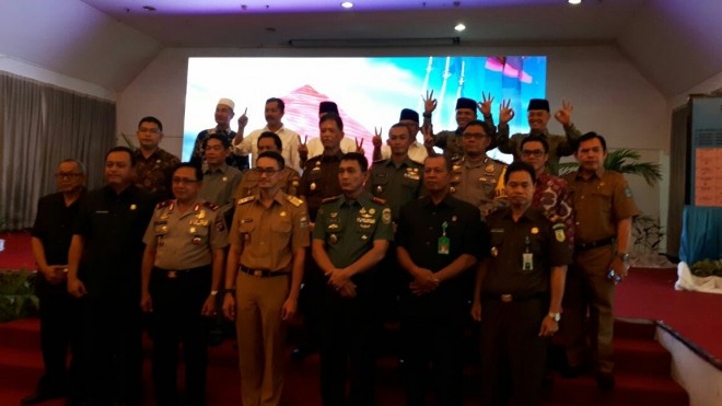 Foto bersama Gubernur Jambi