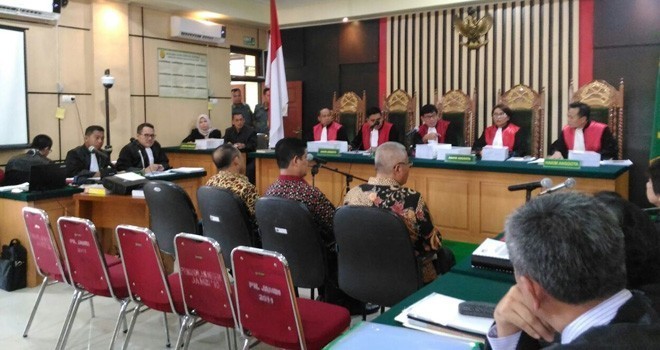 Tiga Terdakwa Sidang Kadus suap RAPBD Jambi. 