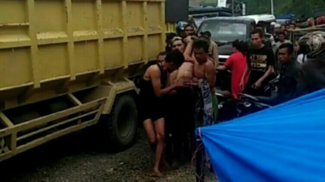 Bocah kelas tiga SD, Jery (9) warga lubuk Nagodang yang terseret arus sungai lubuk nagodang