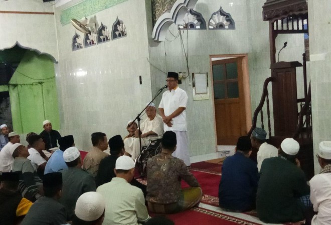 Kapolda Sampaikan Pesan Kamtibmas Melalui Subuh Keliling di Bungo.