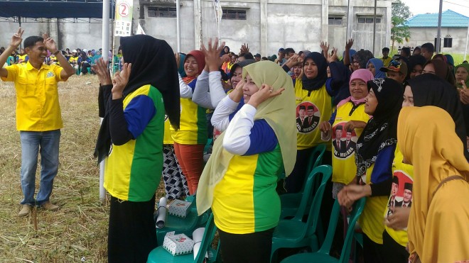 Tim dan Relawan Danau Sipin di lapangan gedung HKK Jambi, sore ini (10/3)