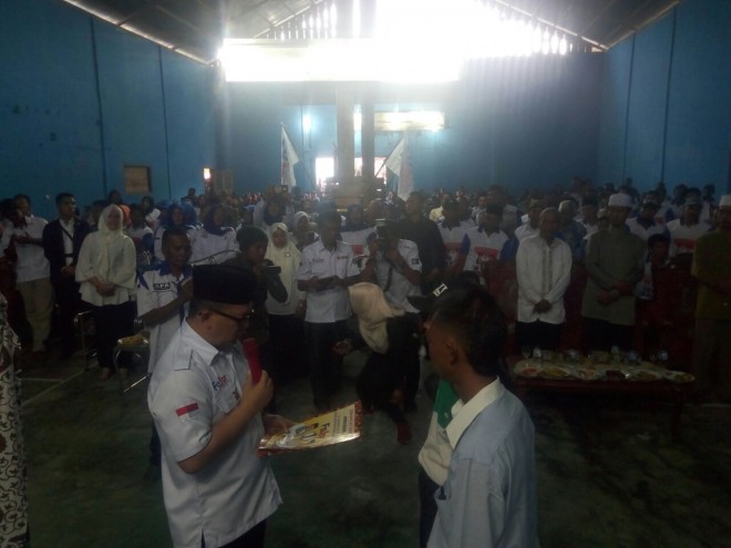 Lantik Tim Fajar, Isnedi.