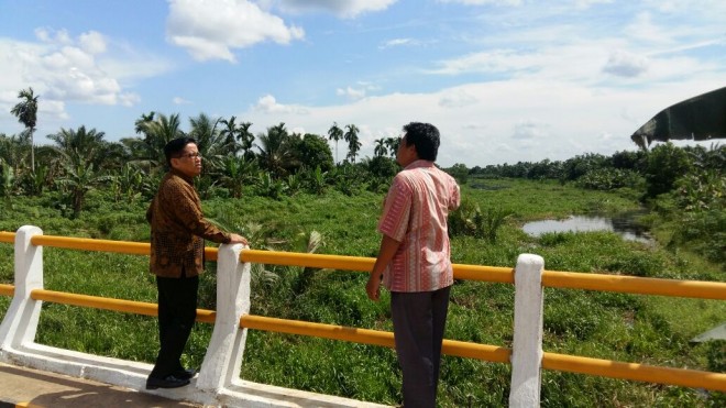 H Bakri mengunjungi desa Suka Maju, Kabupaten Tanjung Jabung Timur.