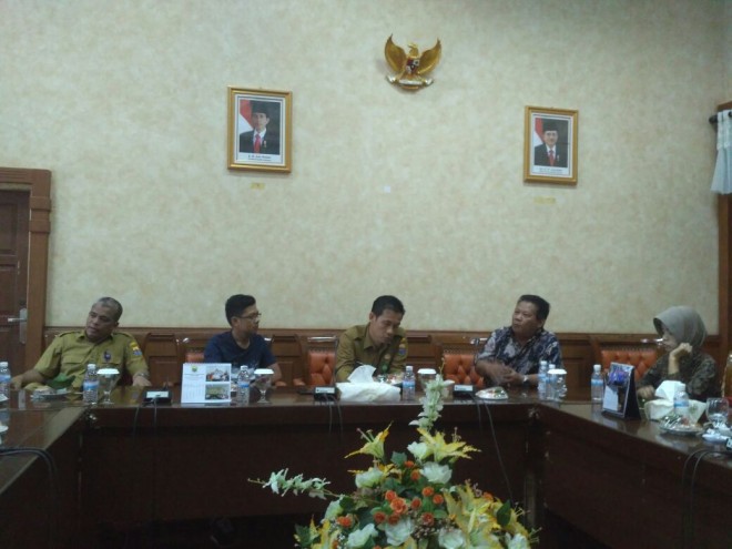 Sekretariat DPRD Provinsi Jawa Timur melakukan kunjungan ke Sekretariat DPRD Provinsi Jambi.