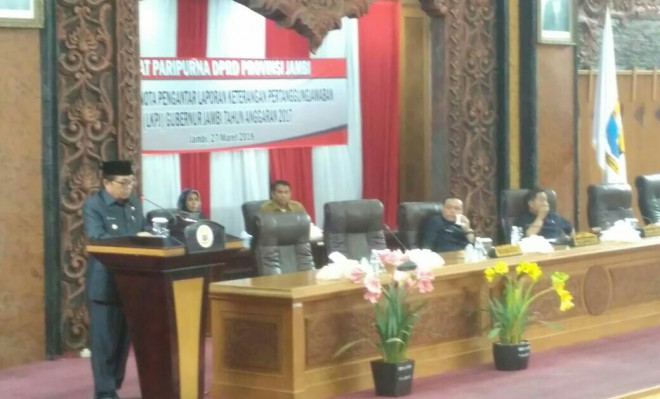 Wagub Fachrori Sampaikan LKPj Gubernur Jambi TA 2017