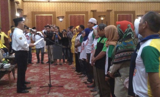 Tim Relawan Pemenangan Fasha-Maulana Kecamatan Pasar dan Jelutung Dikukuhkan.