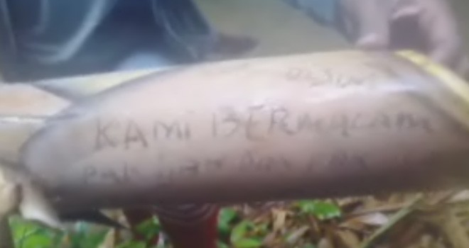 Pesan yang di temukan warga di kawasan hutan Tarutung, Kecamatan Batang Merangin, Kabupaten Kerinci.