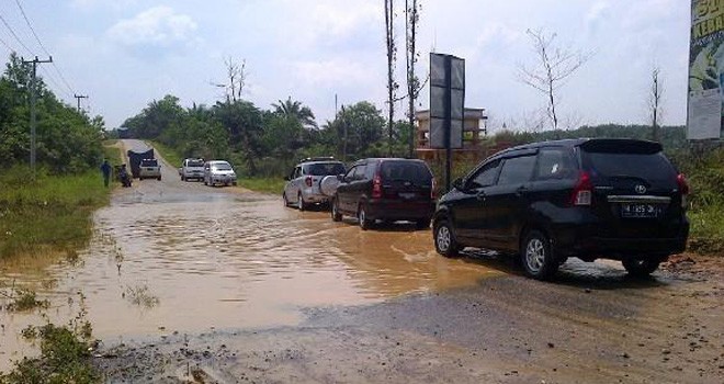 Jembatan Alternatif di Perbatasan Tanjabbar -Tanjabtim.