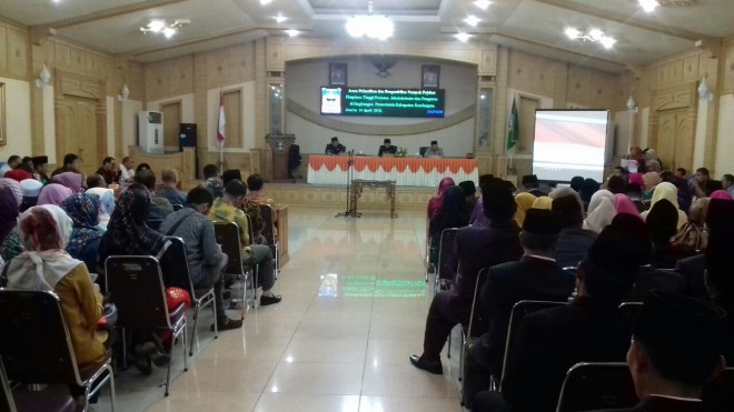 Acara pelantikan dan pengambilan sumpah pejabat pemimpin tinggi pratama, administrasi dan pengawas di lingkungan Pemerintah Kabupaten Sarolangun.