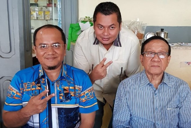 Politisi senior Partai Golongan Karya (Golkar), Akbar Tanjung, saat berkunjung ke Provinsi Jambi.