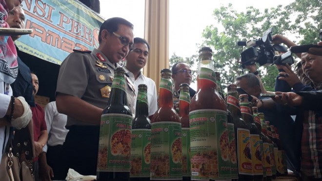 Brigjen Pol Muchlis AS, saat pres release di Mapolda Jambi, Rabu (18/4).
