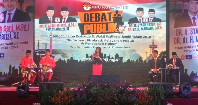 Debat publik Calon Walikota dan Wakil Walikota Jambi tahap pertama.
